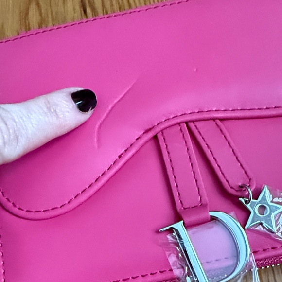 Dior Pink case with mirror. Some imperfections please see all photos. - Picture 3 of 8